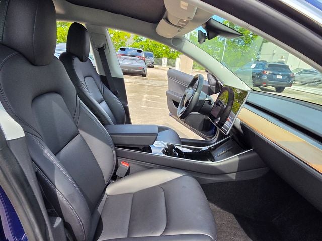 2019 Tesla Model 3 Mid Range