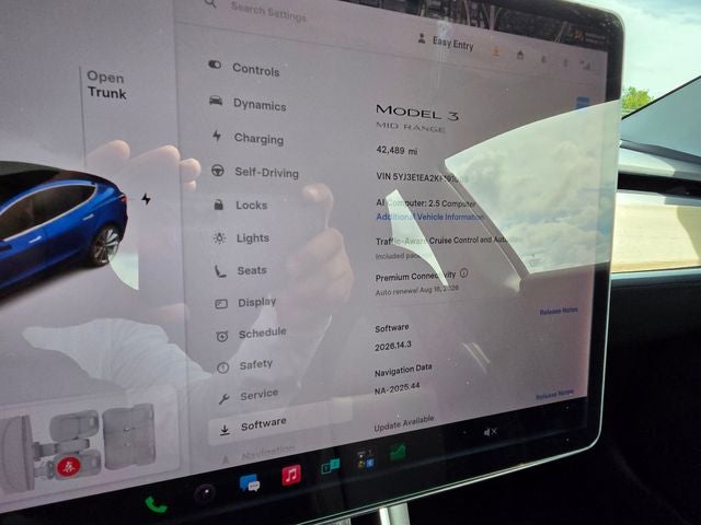 2019 Tesla Model 3 Mid Range