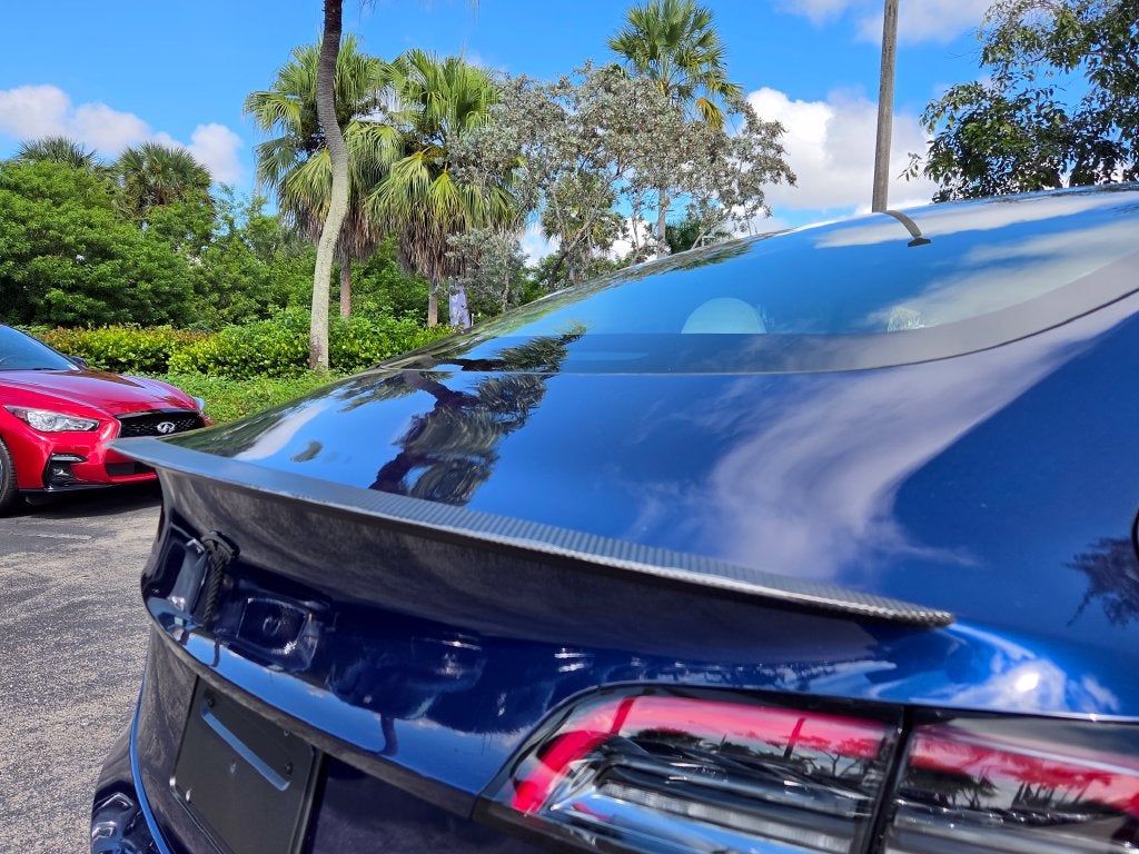 2023 Tesla Model 3 Performance