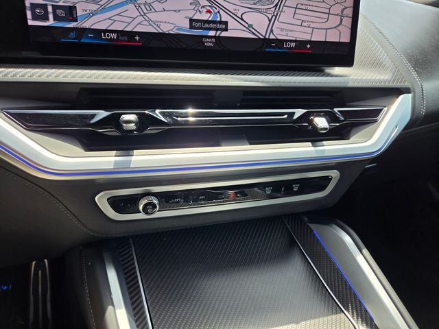 2023 BMW XM Base