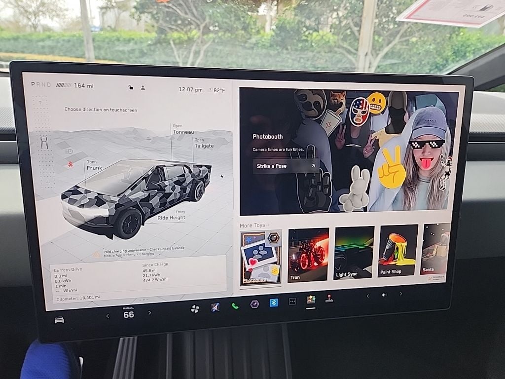 2025 Tesla Cybertruck Base