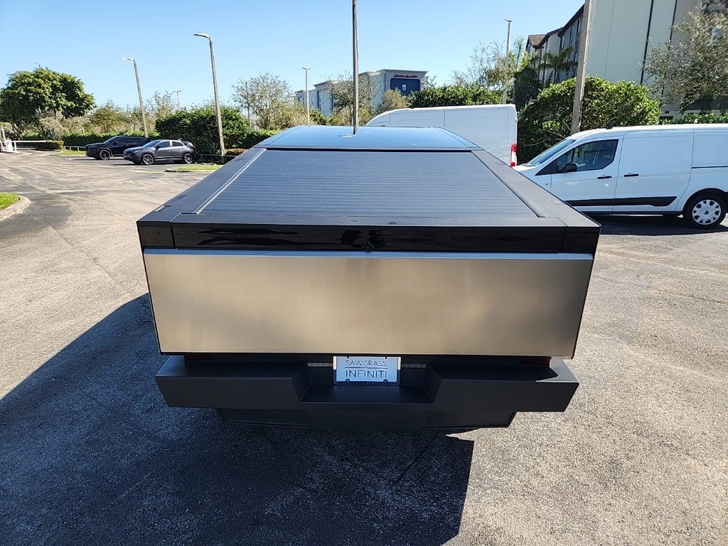 2025 Tesla Cybertruck Base