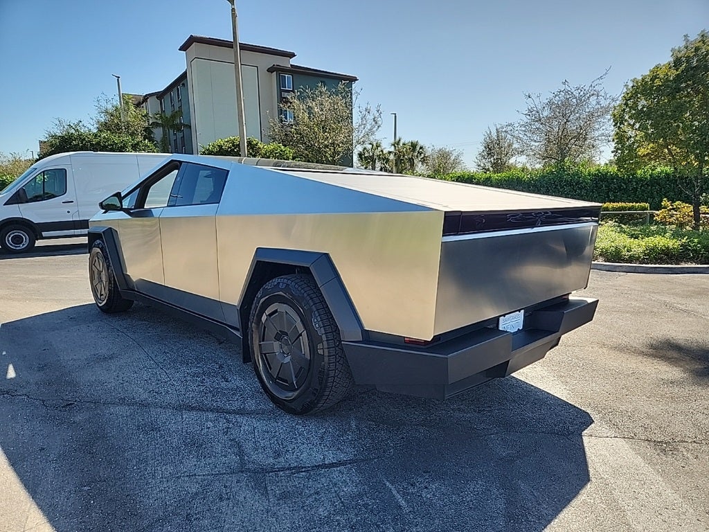 2025 Tesla Cybertruck Base