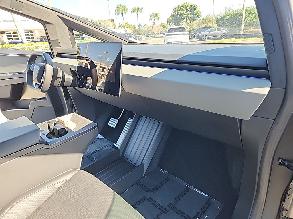 2025 Tesla Cybertruck Base