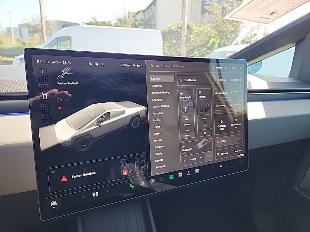 2025 Tesla Cybertruck Base