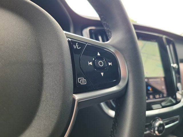 2025 Volvo S60 B5 Plus