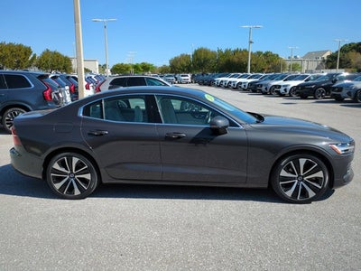 2023 Volvo S60 Ultimate Bright Theme