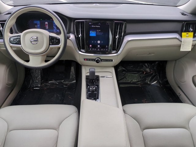 2024 Volvo S60 Core Dark Theme
