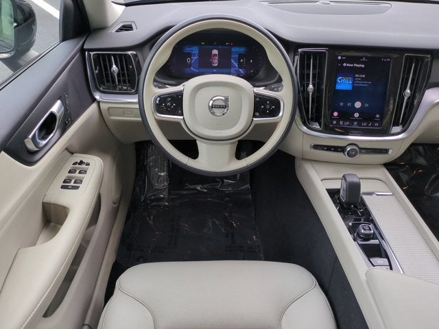 2024 Volvo S60 Core Dark Theme