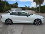 2022 Volvo S60 Momentum