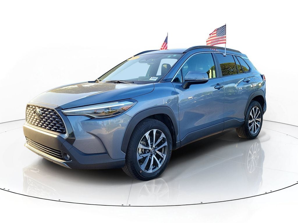 2023 Toyota Corolla Cross XLE
