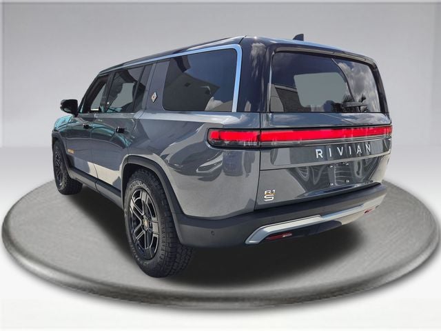 2024 Rivian R1S Adventure