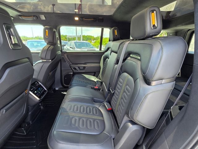 2024 Rivian R1S Adventure