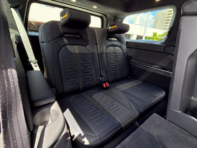 2024 Rivian R1S Adventure