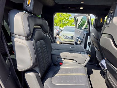 2024 Rivian R1S Adventure Dual Motor Standard Pack