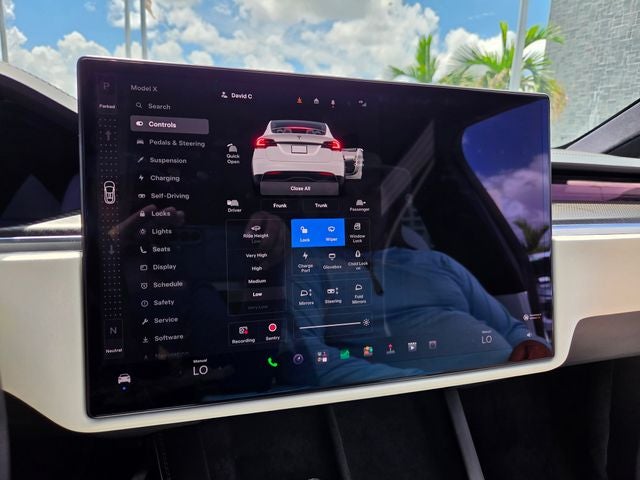 2022 Tesla Model X Plaid
