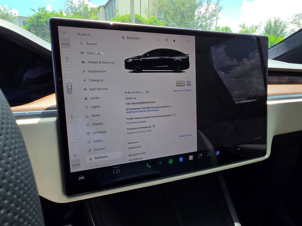 2023 Tesla Model X Standard Range