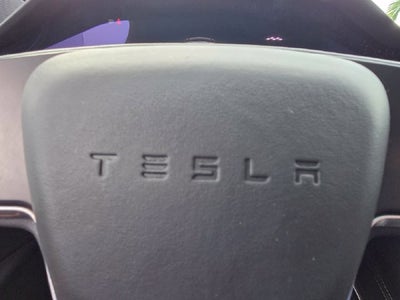2022 Tesla Model X Base