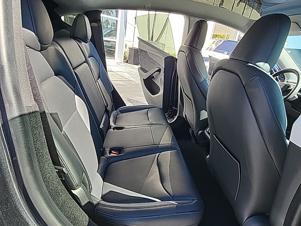 2026 Tesla Model Y Premium