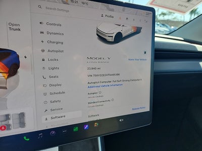 2026 Tesla Model Y Premium