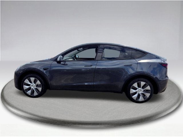 2023 Tesla Model Y Standard Range