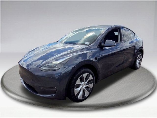 2023 Tesla Model Y Standard Range