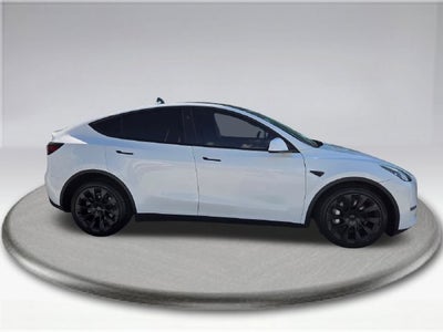 2024 Tesla Model Y Long Range