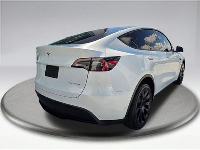 2024 Tesla Model Y Long Range