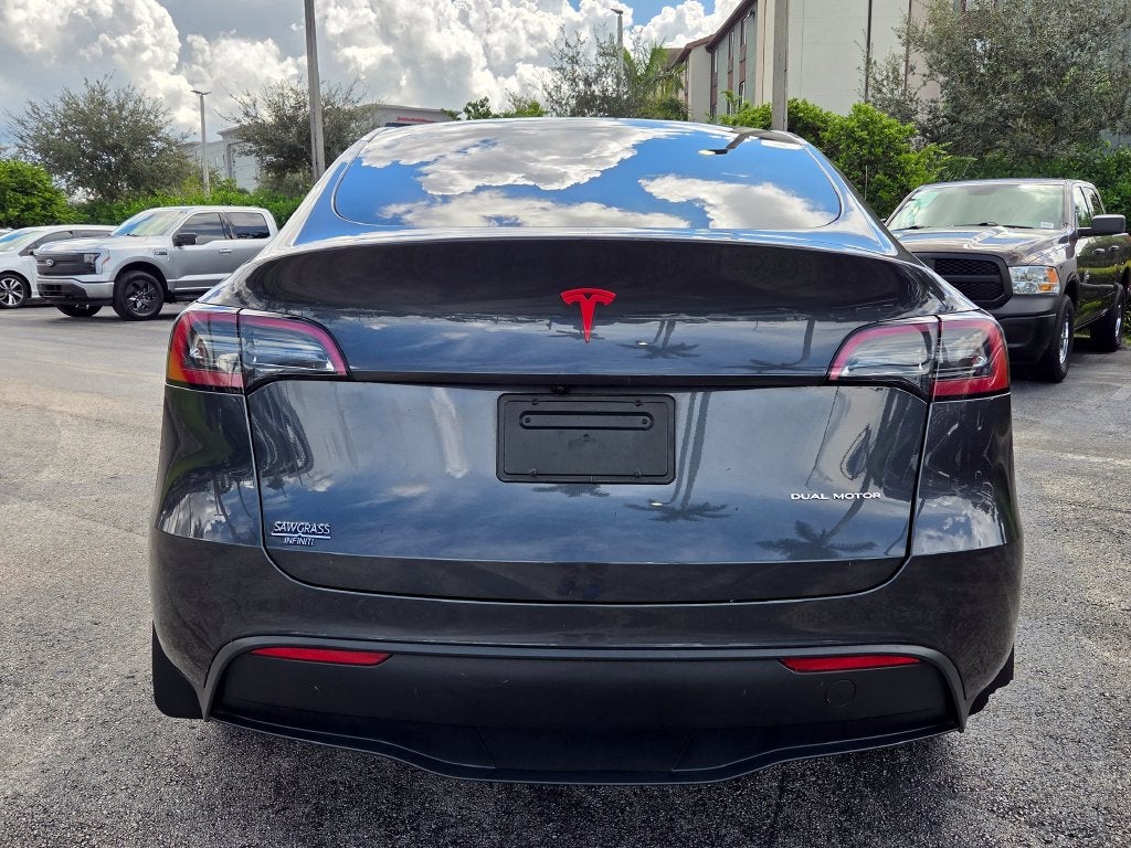 2024 Tesla Model Y Long Range