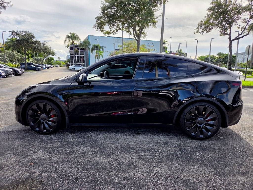 2024 Tesla Model Y Performance