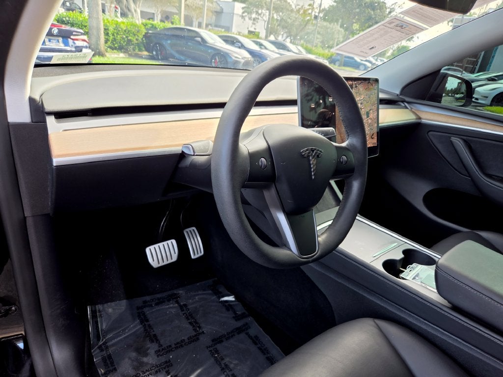 2024 Tesla Model Y Performance