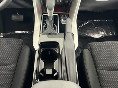 2025 Mitsubishi Eclipse Cross Base