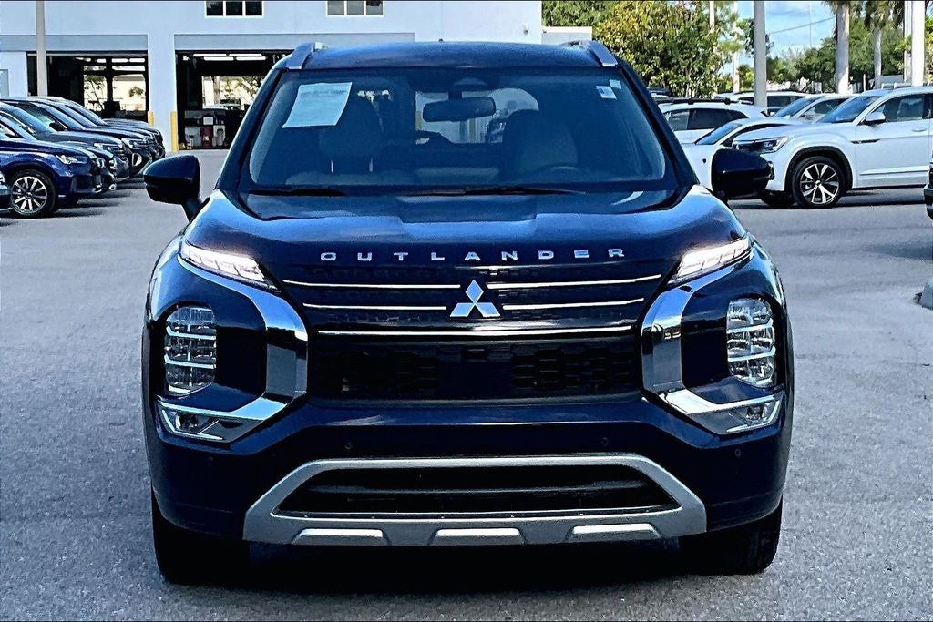 2023 Mitsubishi Outlander SEL