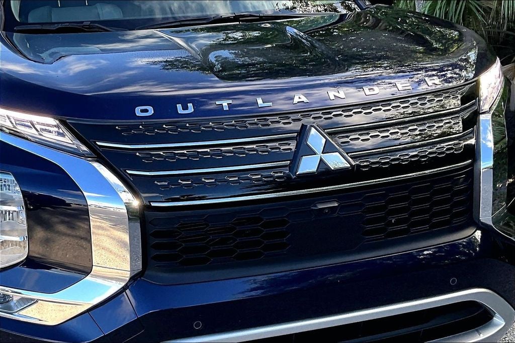 2023 Mitsubishi Outlander SEL