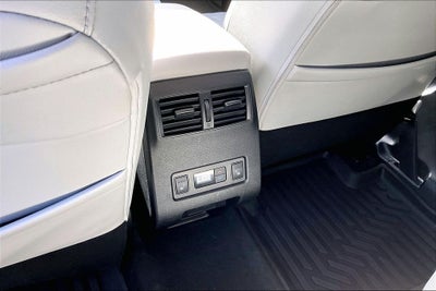 2023 Mitsubishi Outlander SEL