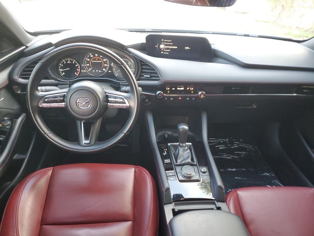 2022 Mazda Mazda3 Carbon Edition