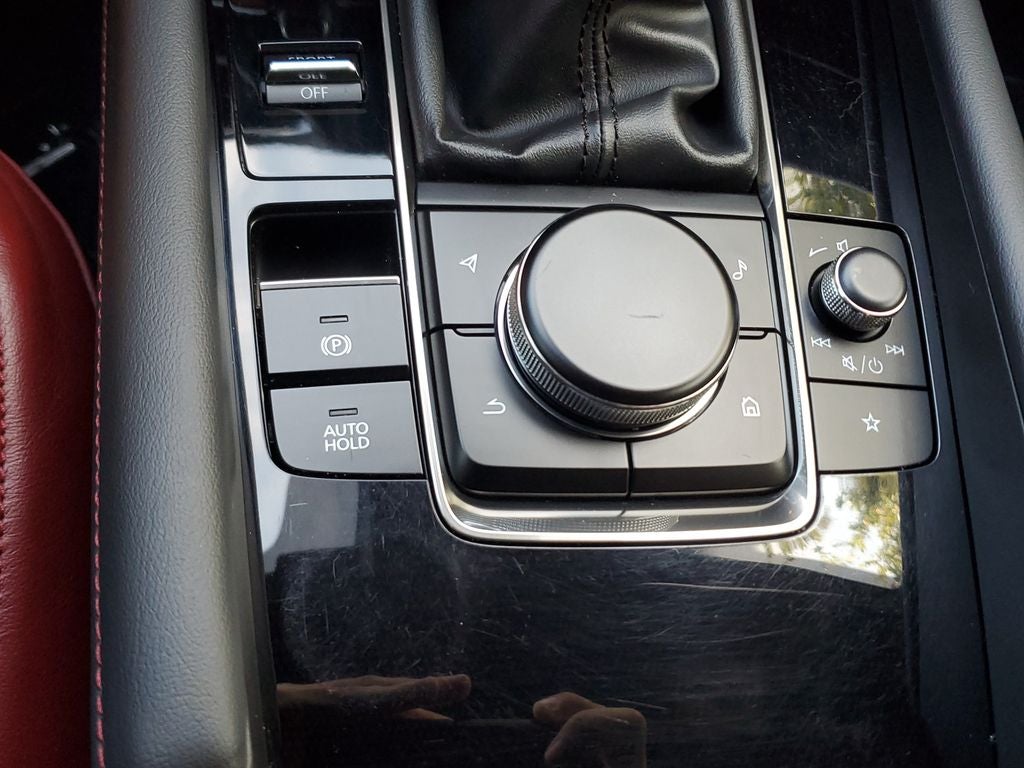 2022 Mazda Mazda3 Carbon Edition