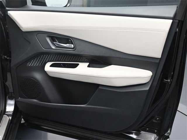 2023 Nissan Ariya EMPOWER+