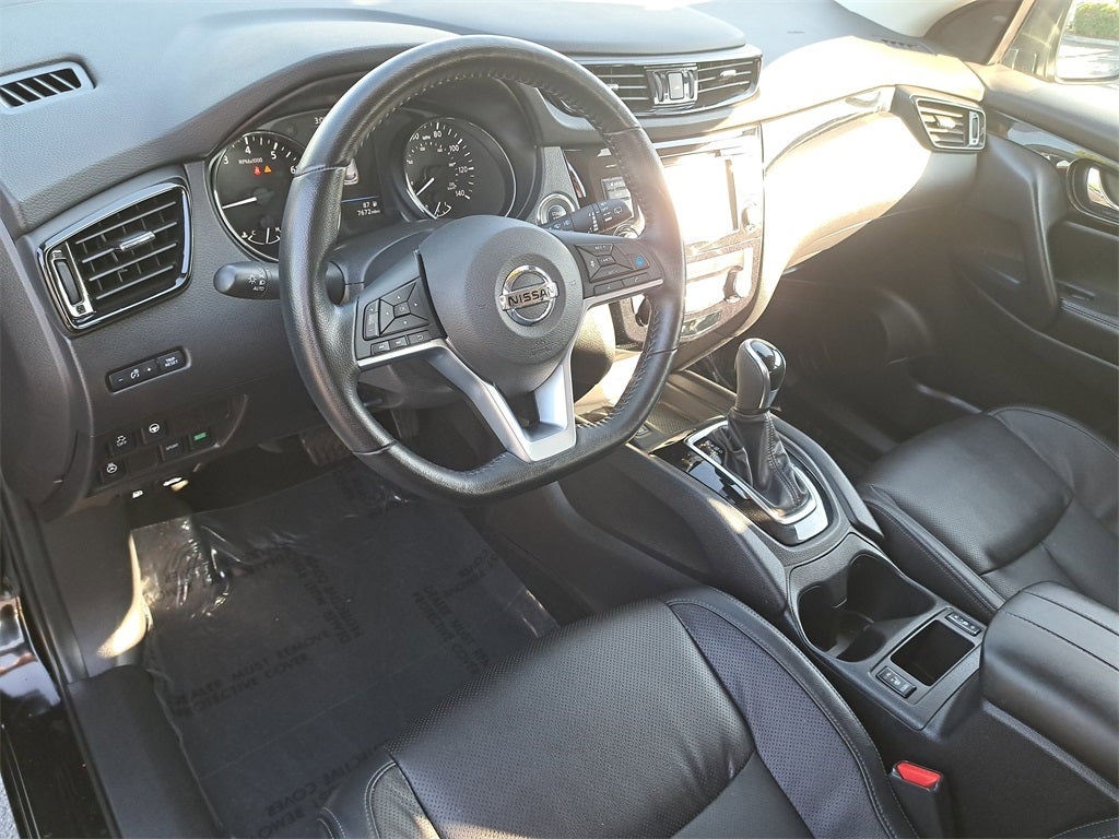 2022 Nissan Rogue Sport SL