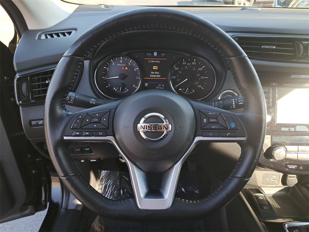 2022 Nissan Rogue Sport SL