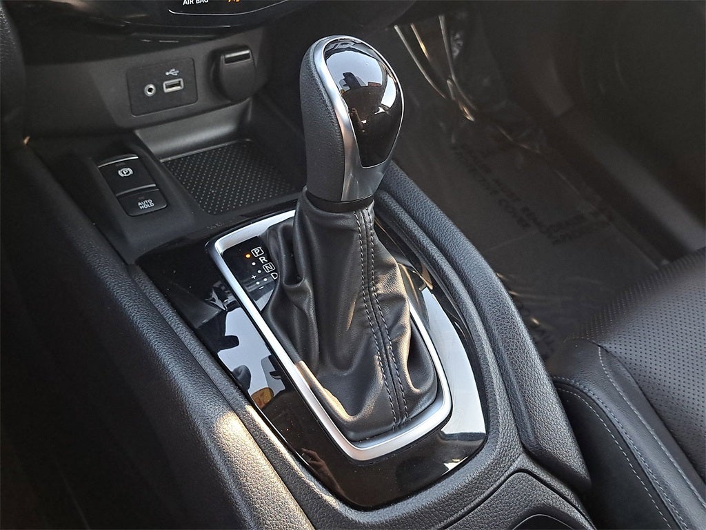 2022 Nissan Rogue Sport SL