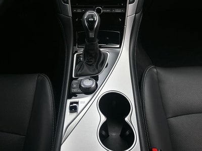 2023 INFINITI Q50 LUXE