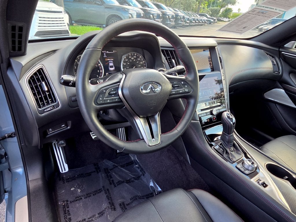 2022 INFINITI Q60 Red Sport 400
