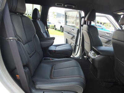 2025 Nissan Armada SL