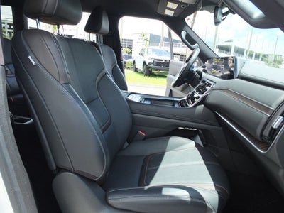 2025 Nissan Armada SL