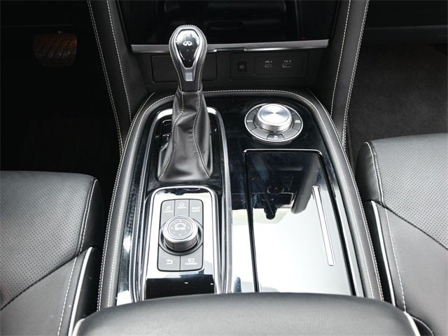 2023 INFINITI QX80 Premium Select