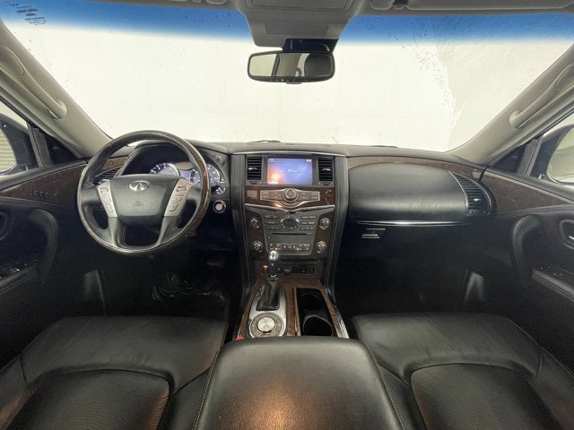 2017 INFINITI QX80 RWD