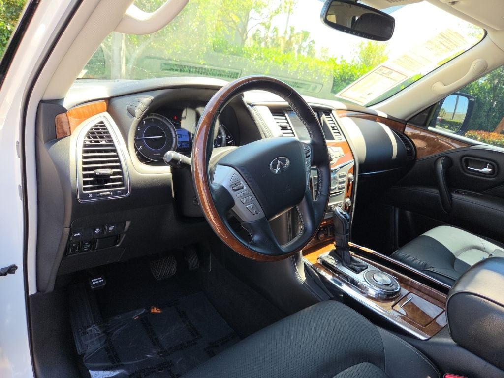 2019 INFINITI QX80 LUXE