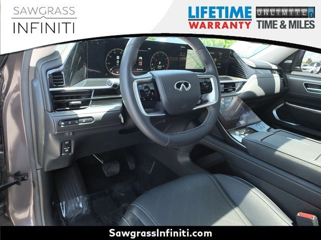 2025 INFINITI QX80 LUXE CERTIFIED PREOWNED