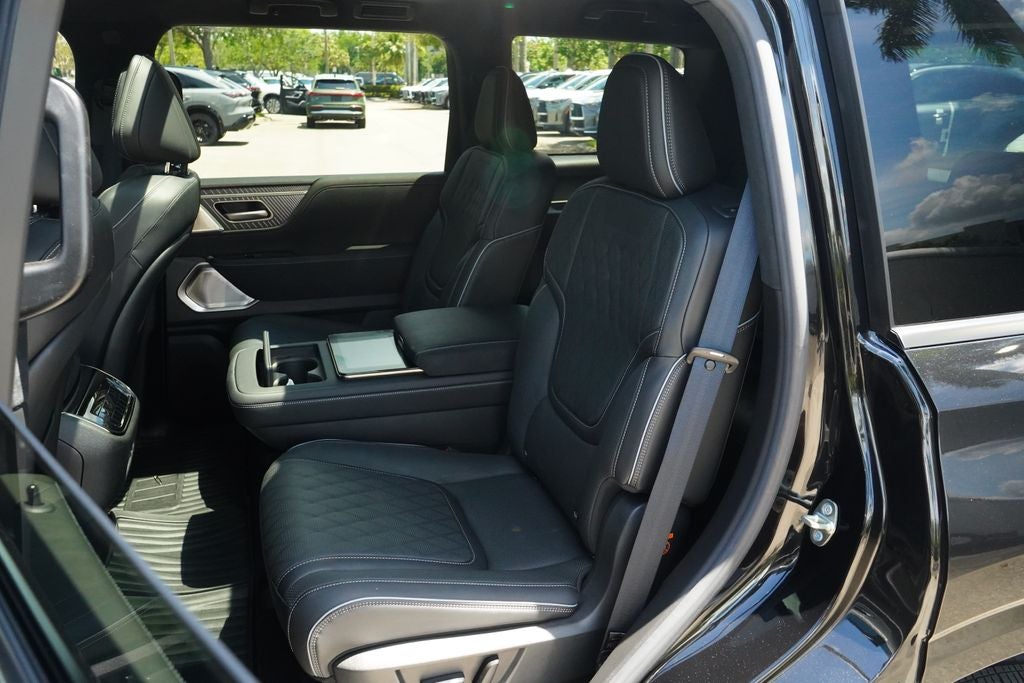 2025 INFINITI QX80 AUTOGRAPH